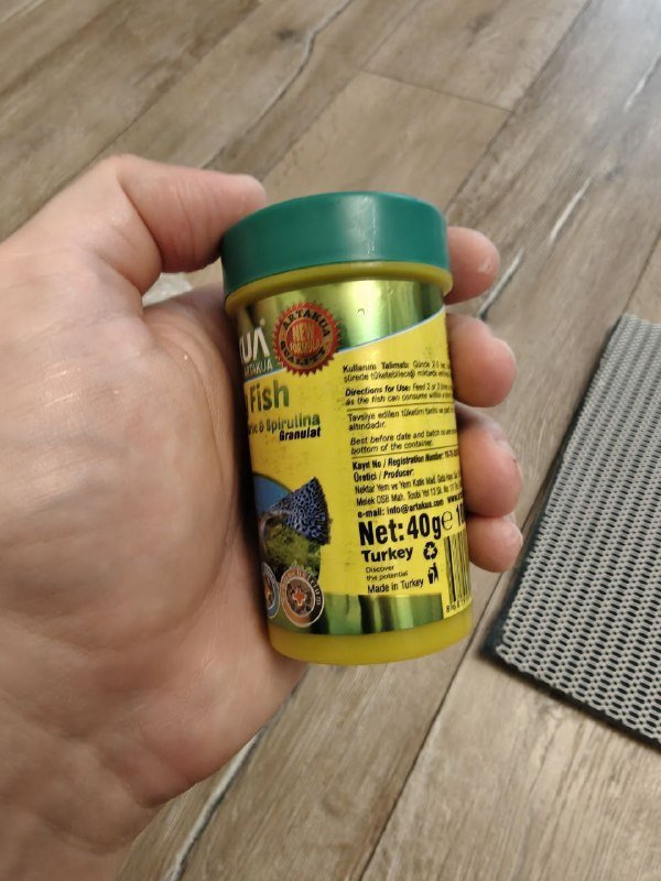 Аквариум с оборудованием, рыбами, кормом и тестами 4