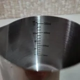Металлический питчер 2