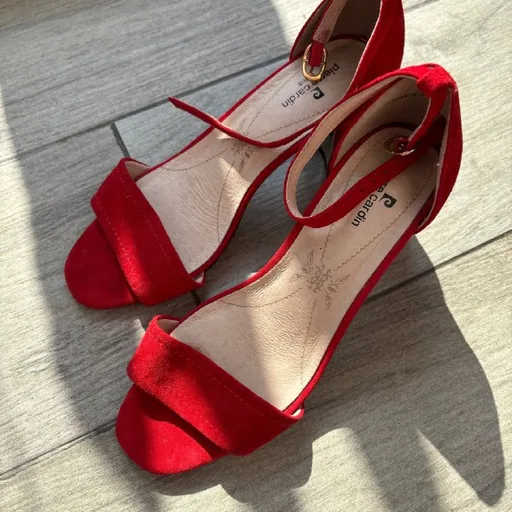 Женские босоножки Pierre Cardin Paris