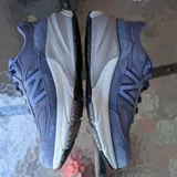 ქალის New Balance 990v6-ის კედები 3