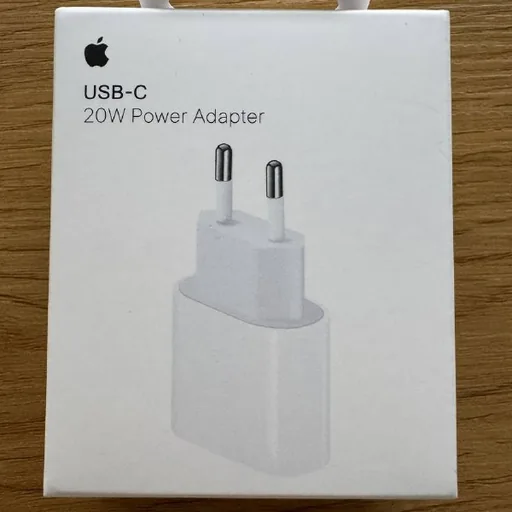 Apple 20W Power Adapter, MacBook Air 11" i5