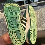 Кроссовки Adidas, шлепки Puma 2