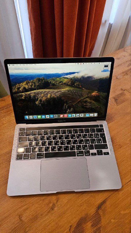 MacBook Pro 13" (2020), Intel Core i7, 32 ГБ RAM, 500 ГБ SSD