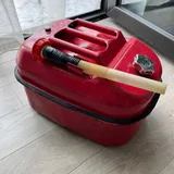 Металлическая канистра для бензина 1