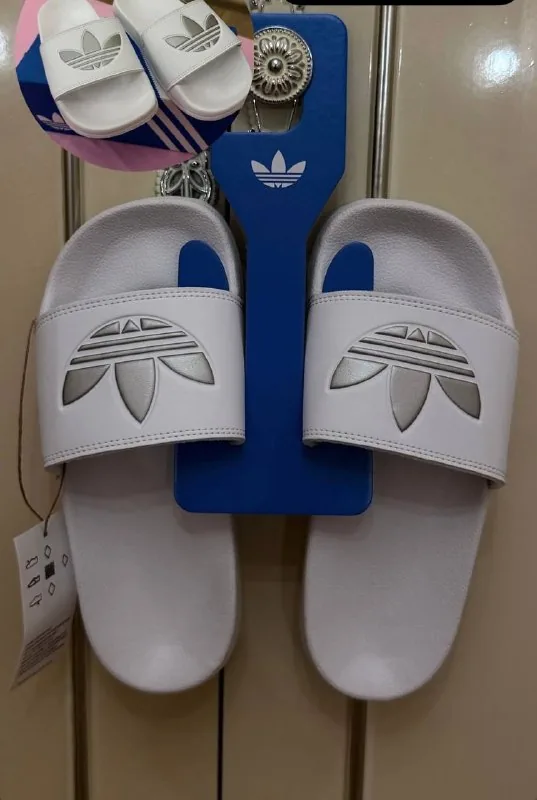 Adidas, Mango, обувь, одежда 1