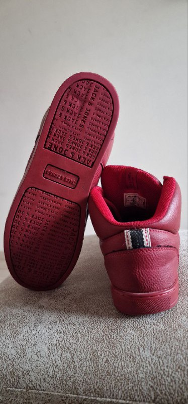 Замшевые сапоги, Adidas сникерсы, Jack & Jones кроссовки, резиновые мокасины 8