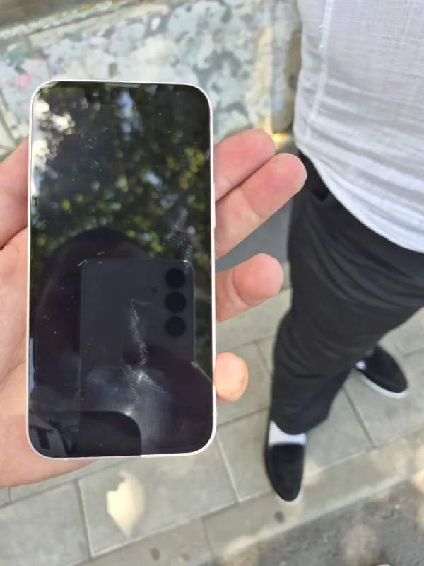 iPhone 13 mini 256 GB 1