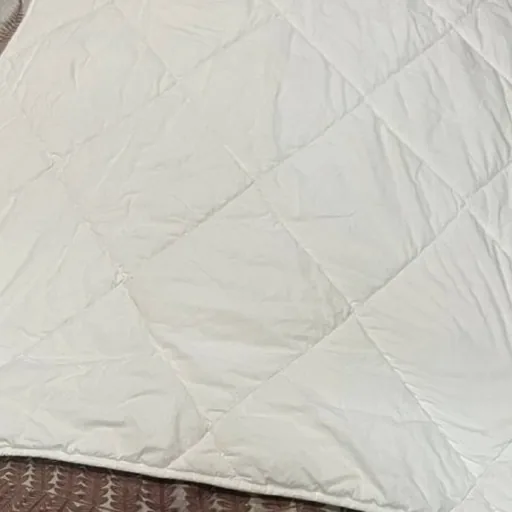 Silicone Blanket for a Baby Cot