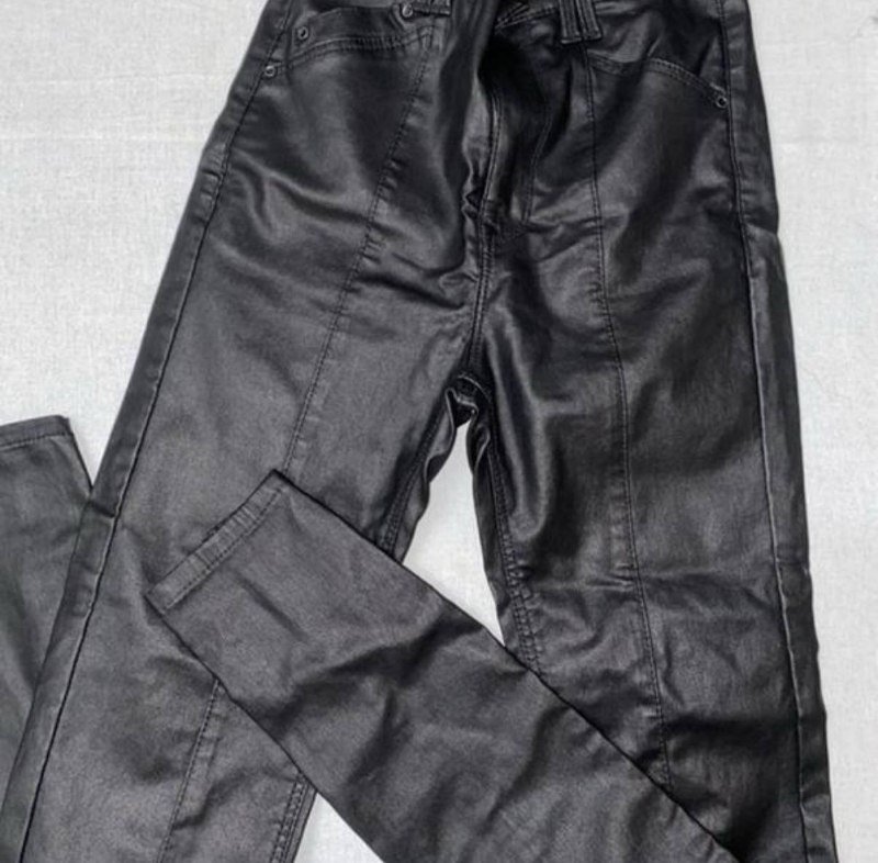 Брюки Stradivarius размер 32