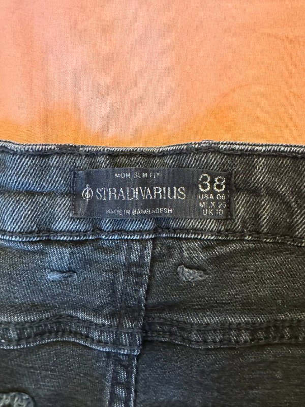 Черные джинсы Stradivarius, Серые джинсы Terranova, Джинсовые шорты винтаж Италия, Термобелье, Кофта LC Waikiki 2