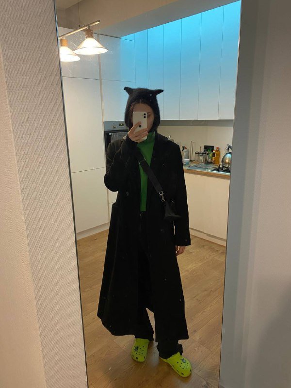 Пальто черное теплое