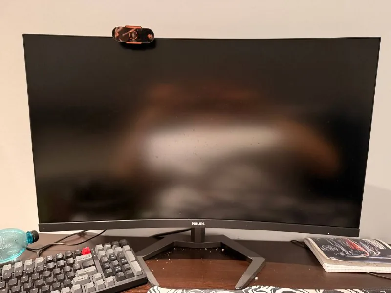 Игровой изогнутый монитор Philips 2K 165 Гц 1