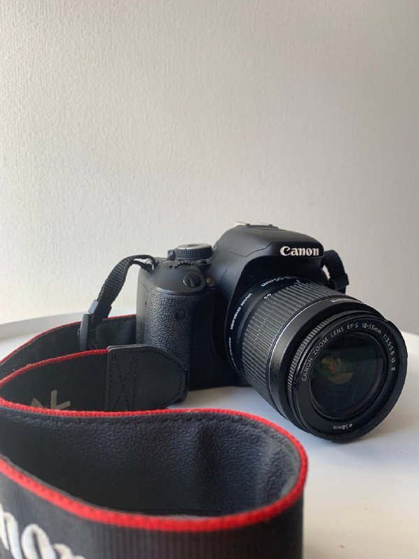 Фотоаппарат Canon EOS 600D с объективом 18-55mm и аксессуарами 3