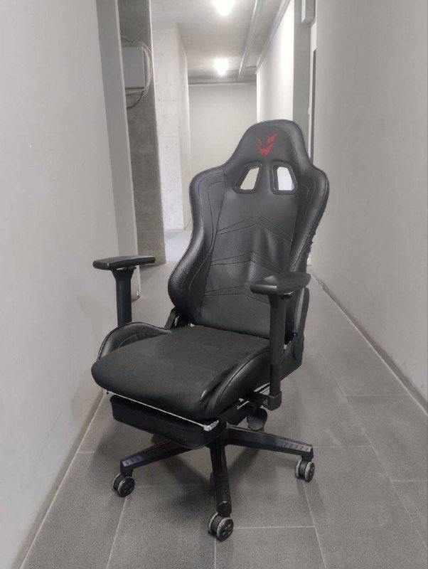 Кресло игровое Ardor Gaming Force Armor 2000M