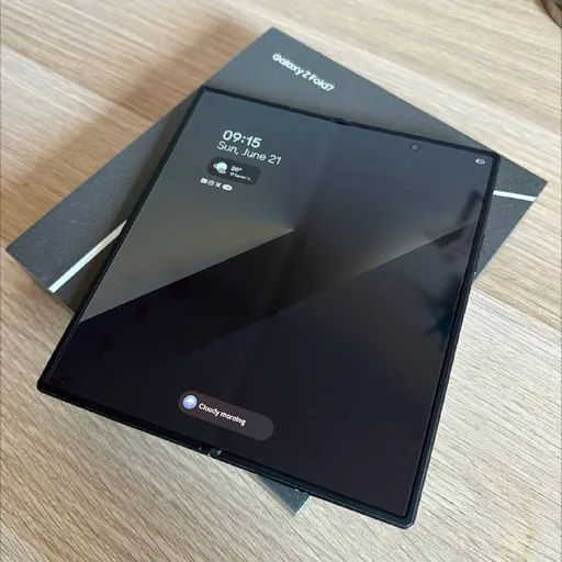 Samsung Galaxy Z Fold 7 smartphone 1TB 16GB
