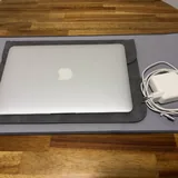 MacBook Air 11” 4/256 (Early 2014) 3