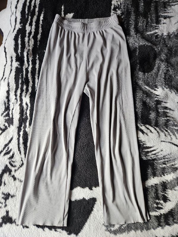 Штаны теплые, лонгслив, брюки, пижамный комплект, свитер, носки 4