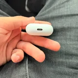 AirPods 4 4