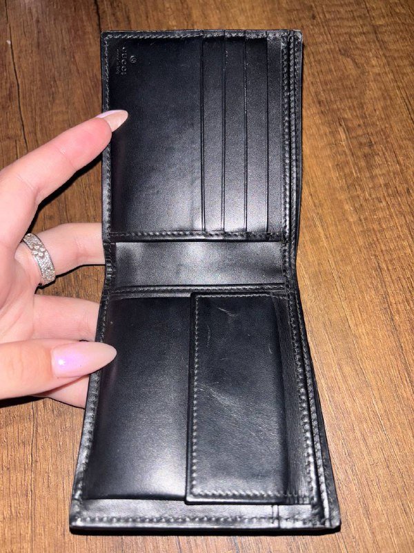 Черный кожаный мужской кошелек Gucci 3