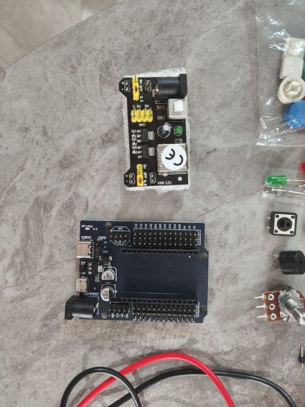 Набор для электроники и микроконтроллеров ESP32, датчики, моторы, мультиметр, паяльник 2