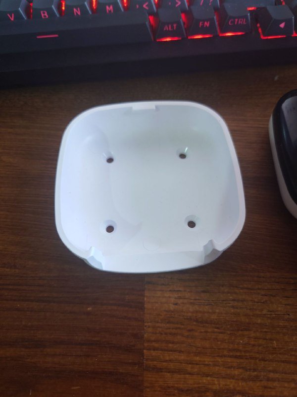 Ubiquiti UF-Loco GPON Fiber Modem with mounting bracket 4