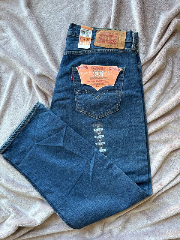 Джинсы Dickies, Levi’s, Champion, Nike, Wrangler, другие брендовые вещи 2