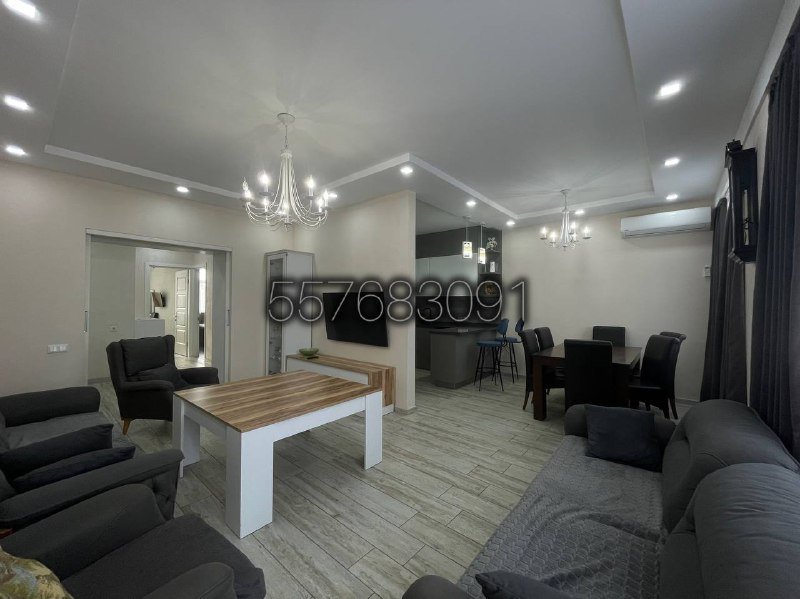 Квартира 4+1 в Батуми, 120 м², 3 спальни, мебель, техника