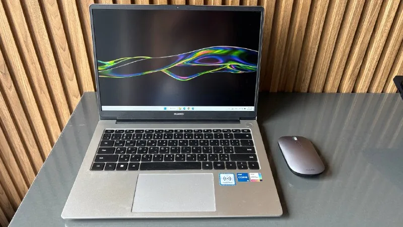 HUAWEI MateBook D14 1