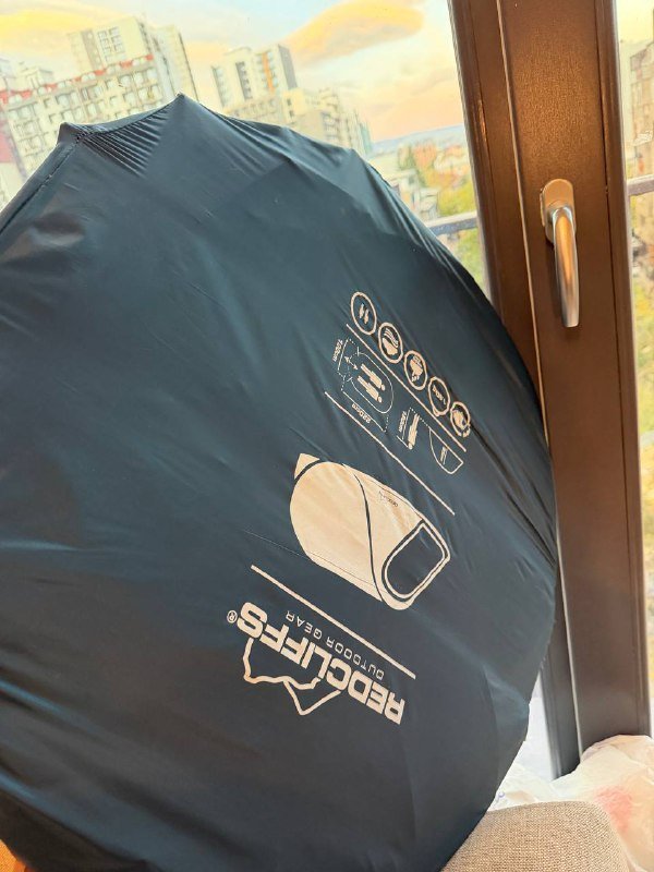 ΠΠ²ΡΡ
ΠΌΠ΅ΡΡΠ½Π°Ρ ΠΏΠ°Π»Π°ΡΠΊΠ° Ρ ΡΠ΅ΡΠΊΠΎΠΉ ΠΎΡ Π½Π°ΡΠ΅ΠΊΠΎΠΌΡΡ