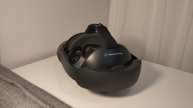 VR очки Oculus Quest Pro 256 Гб, контроллеры, комплектация 2