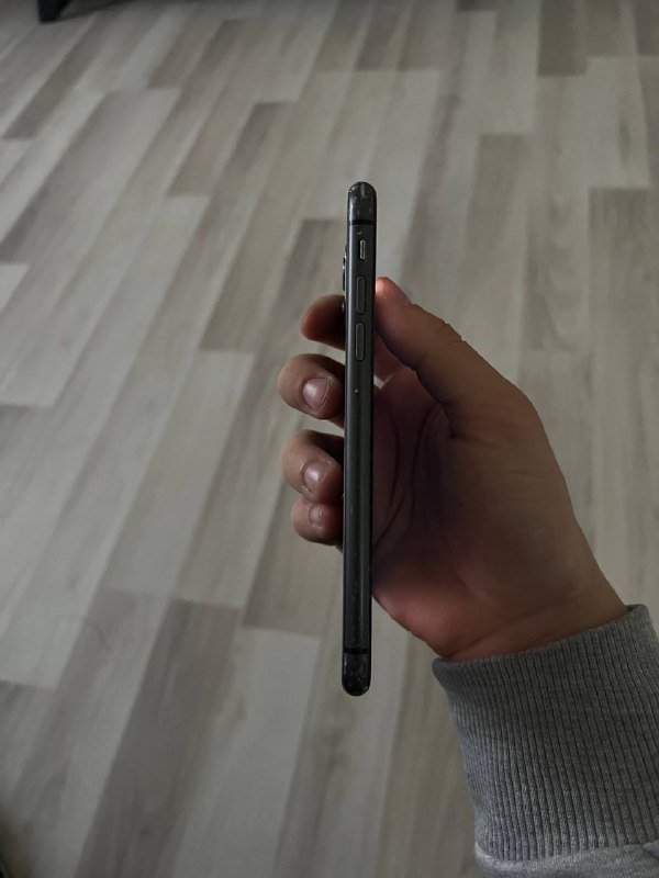 IPhone 11, IPhone XR 3