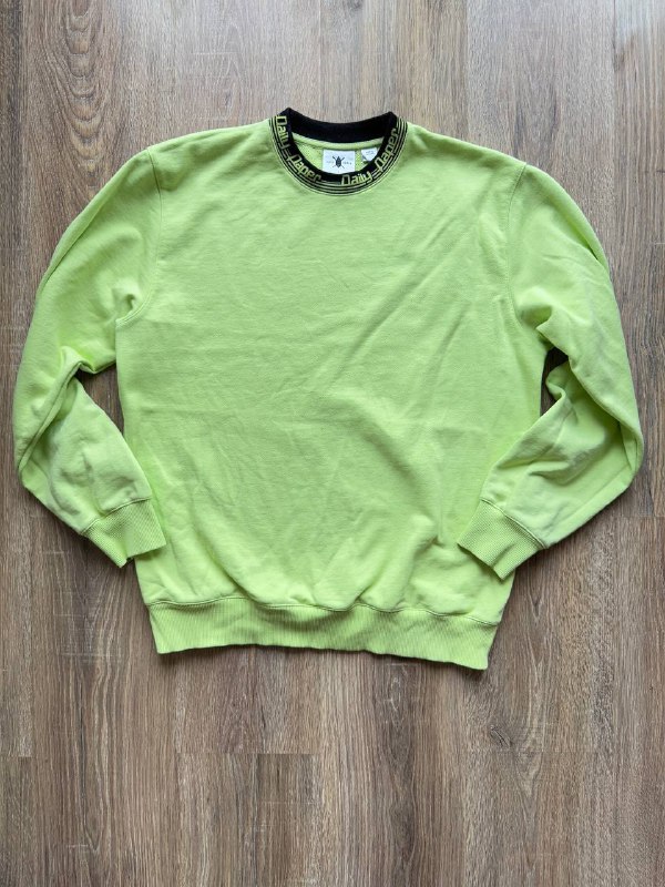 Винтажная рубашка C.P. Company, Брюки Hugo Boss, Рубашка Lacoste, Оксфорды Timberland, Штаны Aeronautica Militare, Пуловер Paul & Shark, Жилетка The Stronghold, Джинсы Levi’s, Свитшот Daily Paper 9