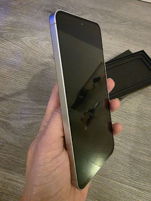 Samsung Galaxy S24 FE 8/128GB 4