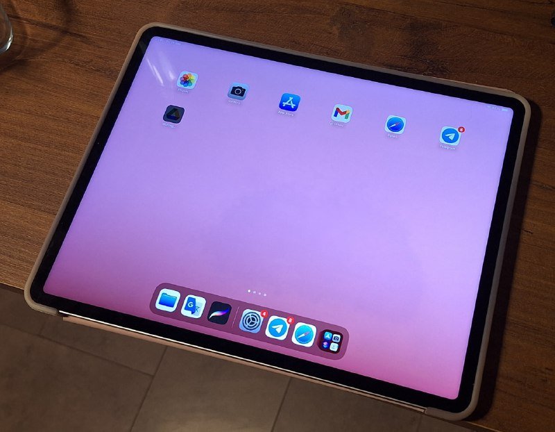 iPad Pro 12.9-inch 5th generation 128 GB 2