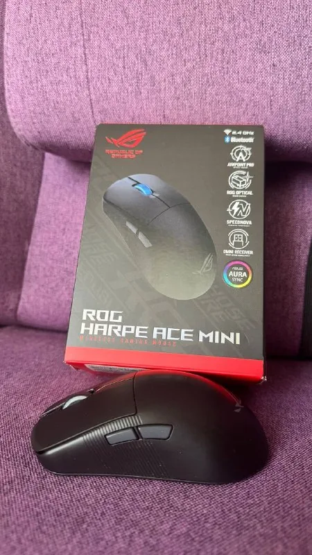 Asus Rog Harpe Ace Mini, Logitech Superlight 2c, Logitech G515 Rapid TKL 1