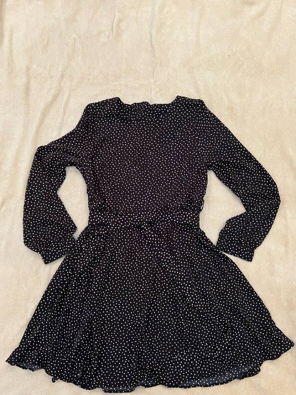 Чемоданы, платья, рубашка, пальто, шорты, сапоги 4