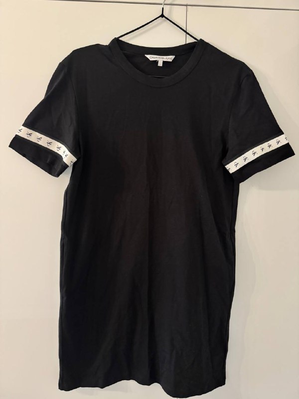 Платье и тональный крем 2