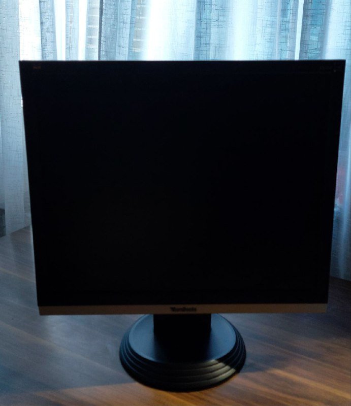 самокат, перчатки, динамики, монитор, чехол, рубашка, форма для тхэквондо, туфли, ботинки, кеды, сумка, часы, браслет 7