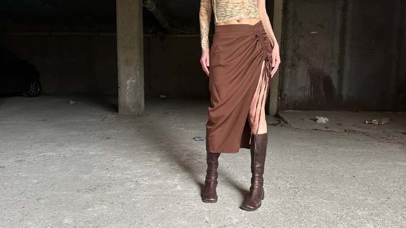 Свитер, Ботинки, Юбка, Блуза, Куртка, Ремень, Сапоги, Жилетка, Юбка 10