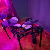 Электронная ударная установка Alesis Nitro Max Kit 4