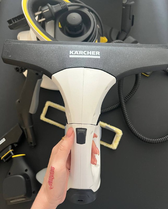 Паровой очиститель KARCHER SC 2 deluxe с насадками и вакуумным аппаратом 8