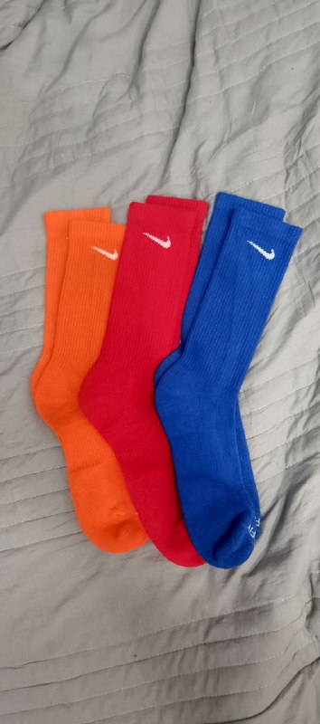 Носки Nike новые на 42 размер, Телефон Redmi 5 plus