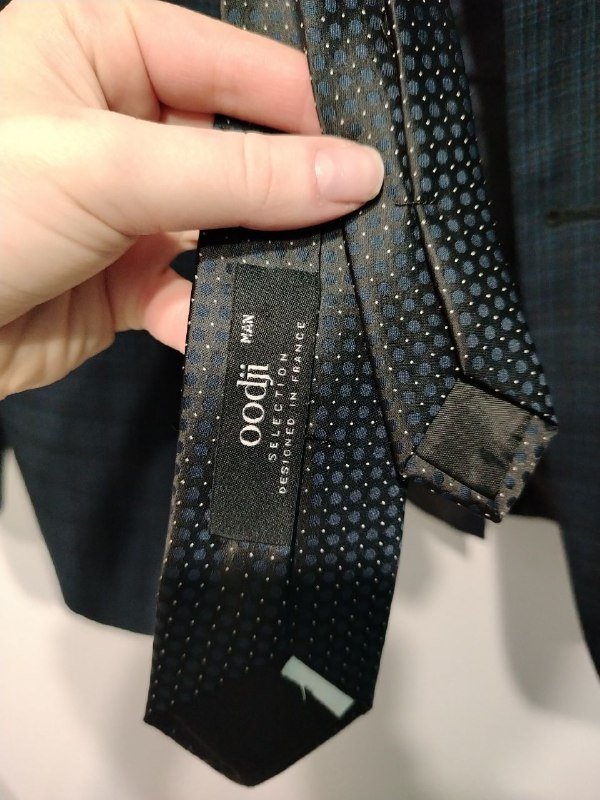 Пиджак размер М с галстуком