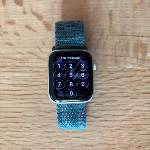 Apple Watch SE 2, 40 мм