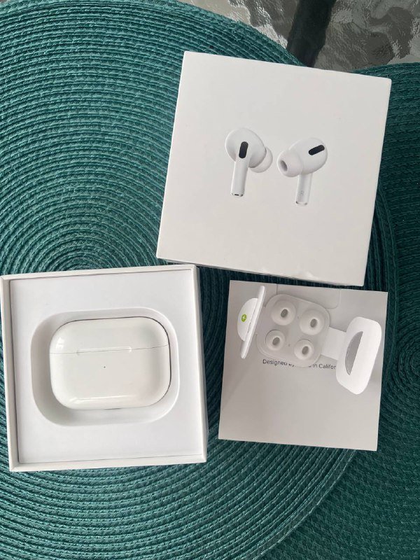 Наушники AirPods Pro
