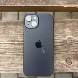 iPhone 15 4