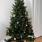 Искусственная ёлка Black Box Trees Brampton 1