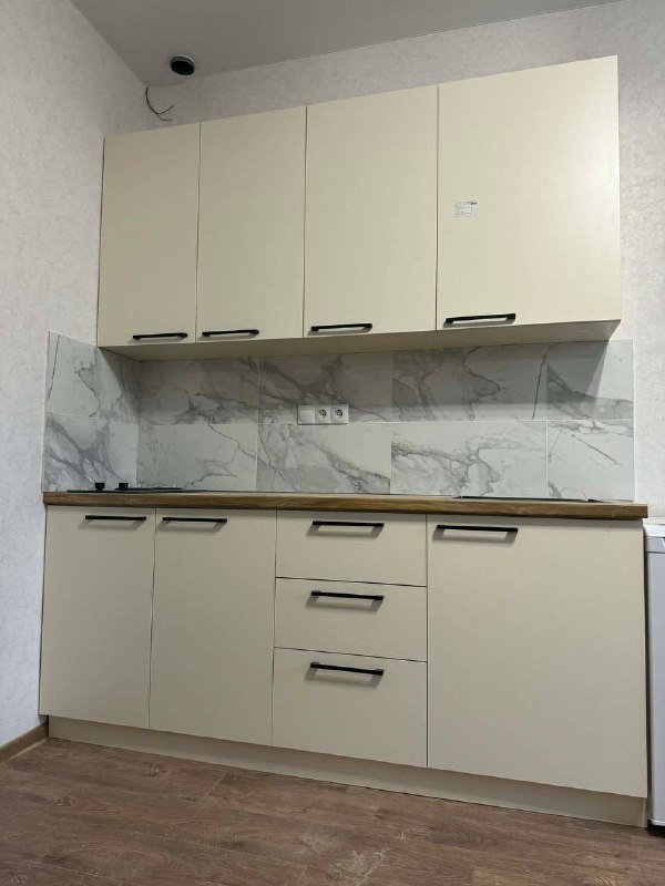 Кухонный гарнитур с ламинатом и мягким закрыванием 2