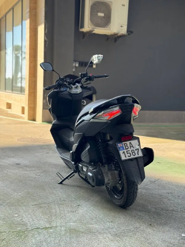 Sym JET X125 скутер 3