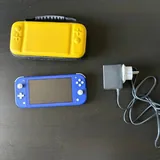 Nintendo Switch Lite 1